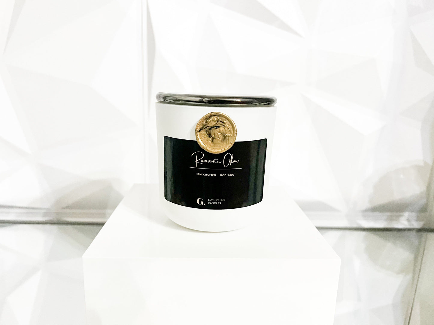 Graceful Glow Candle Co. Candle Romantic Glow